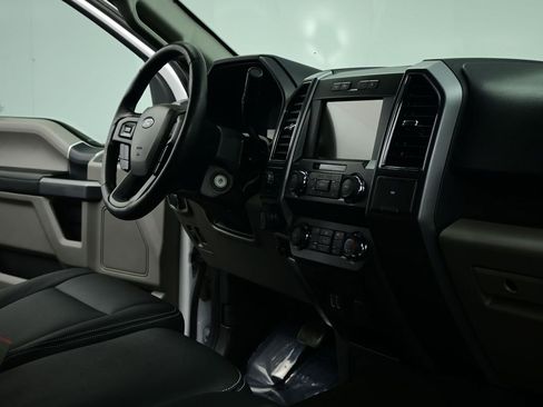 Used 2019 Ford F150 XLT w/ Equipment Group 301A Mid image 20