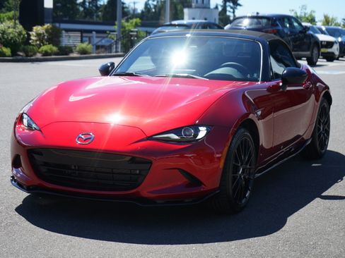New 2026 MAZDA MX-5 Miata Club w/ Brembo/BBS Recaro Package RWD image 9