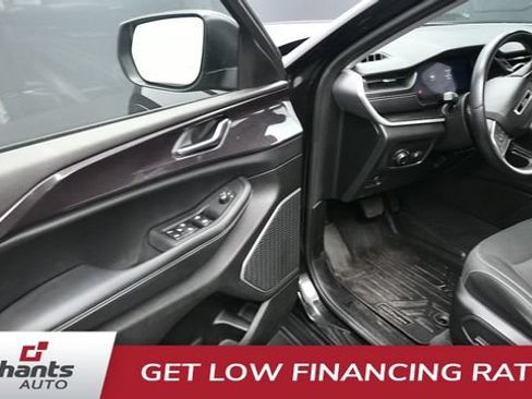 Used 2022 Jeep Grand Cherokee L Laredo w/ Luxury Tech Group I AWD/4WD image 29