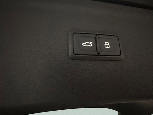 Used 2018 Audi Q5 2.0T Premium Plus w/ Premium Plus Package image 20