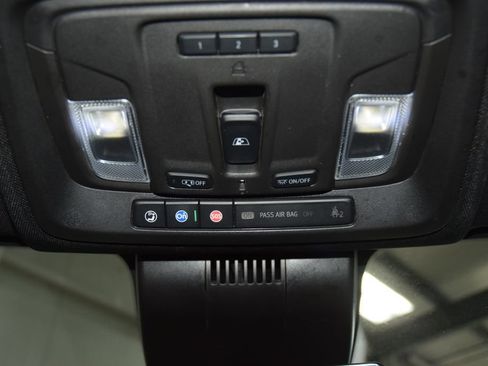 Used 2023 GMC Sierra 1500 AT4 w/ AT4 Premium Package AWD/4WD image 47