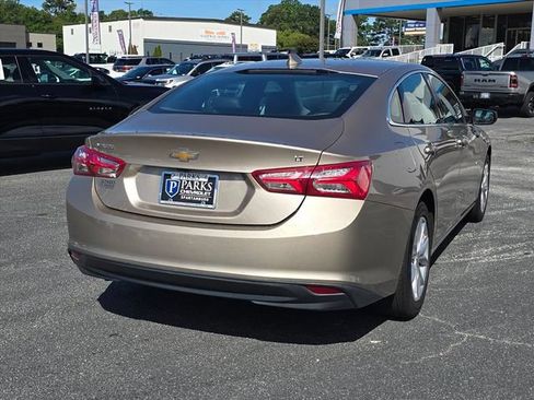 Used 2022 Chevrolet Malibu LT FWD image 10