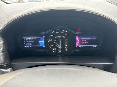 Used 2013 Lincoln MKX AWD image 22