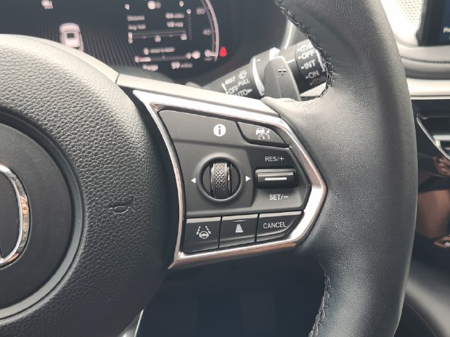 Used 2026 Acura MDX w/ Technology Package FWD image 30