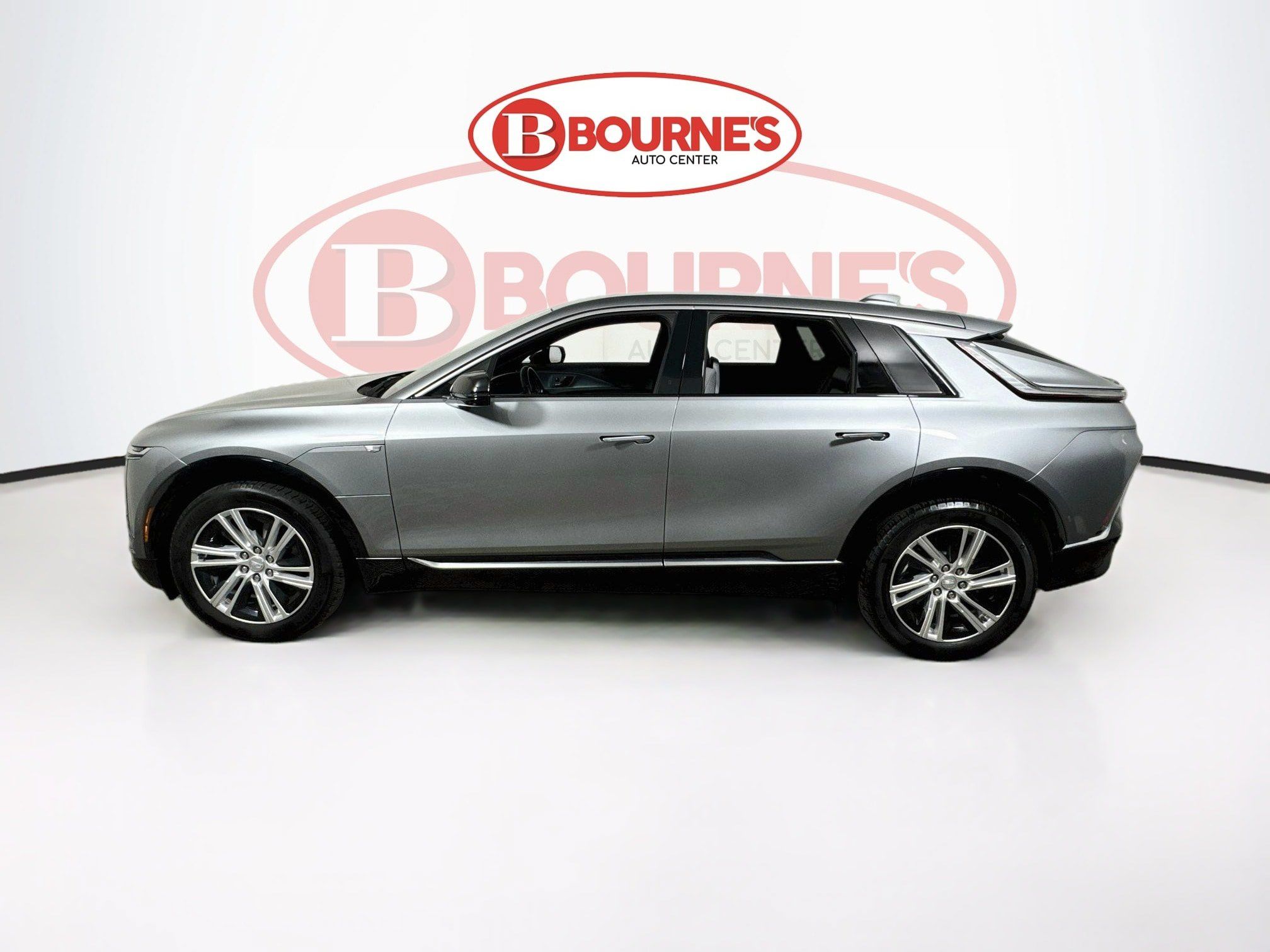 Used 2024 Cadillac Lyriq Tech w/ Driver Assist Package AWD/4WD image 7