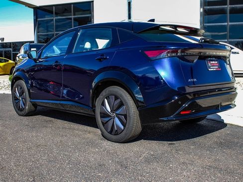 Used 2023 Nissan Ariya AWD image 4
