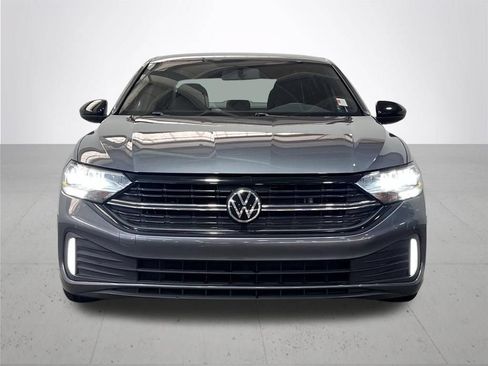 Used 2022 Volkswagen Jetta Sport FWD image 4