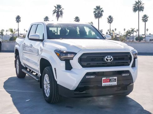 New 2026 Toyota Tacoma SR5 image 4