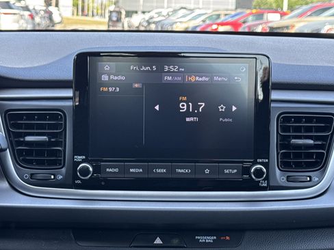 Used 2022 Kia Rio S FWD image 8