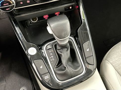 Used 2021 Kia Soul EX image 16