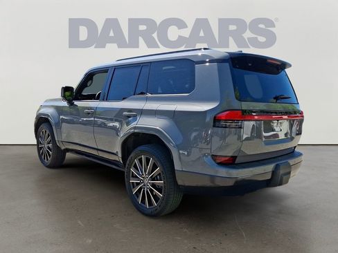Used 2025 Lexus GX 550 w/ Accessory Package (2T) AWD/4WD image 4
