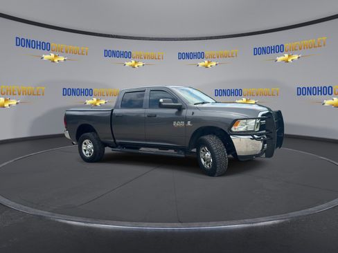Used 2018 RAM 2500 Tradesman w/ Chrome Appearance Group AWD/4WD image 5