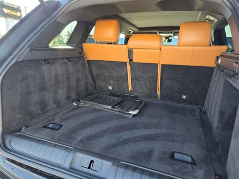 Used 2019 Land Rover Range Rover Sport HSE Dynamic image 17