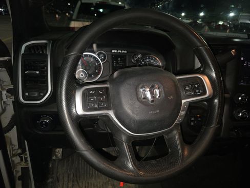 Used 2022 RAM 2500 Big Horn w/ Cold Weather Group image 13