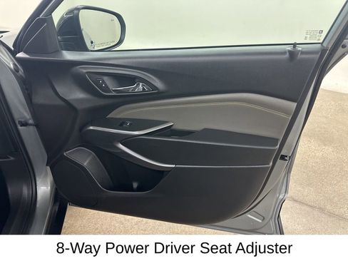 Used 2025 Chevrolet Trax ACTIV w/ Driver Confidence Package image 21