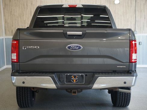Used 2015 Ford F150 XLT w/ Equipment Group 302A Luxury AWD/4WD image 9