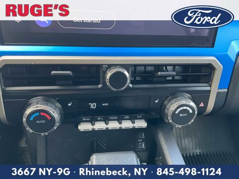 Used 2024 Toyota Tacoma TRD Off-Road image 24