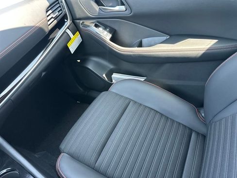 New 2026 Nissan Rogue SV image 26