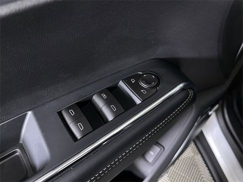 New 2026 GMC Acadia Elevation image 24