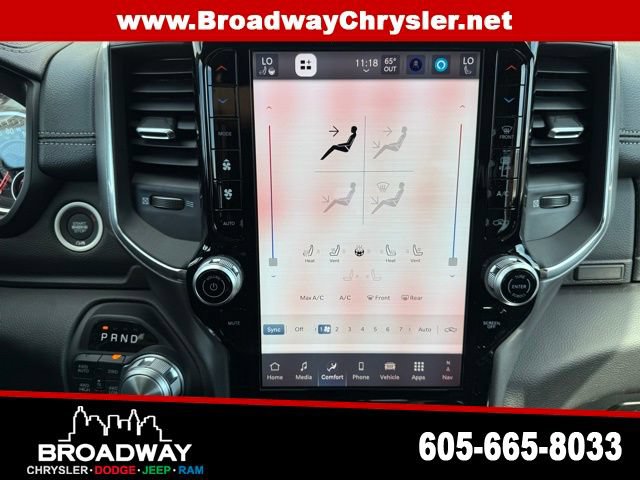 Used 2025 RAM 1500 Laramie AWD/4WD image 16