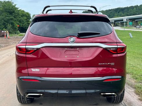 Used 2019 Buick Enclave Essence AWD/4WD image 4