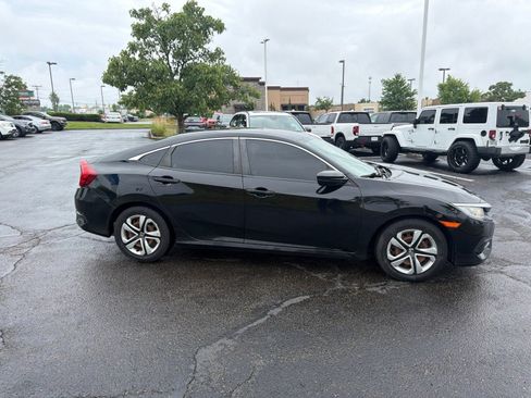 Used 2017 Honda Civic LX image 9