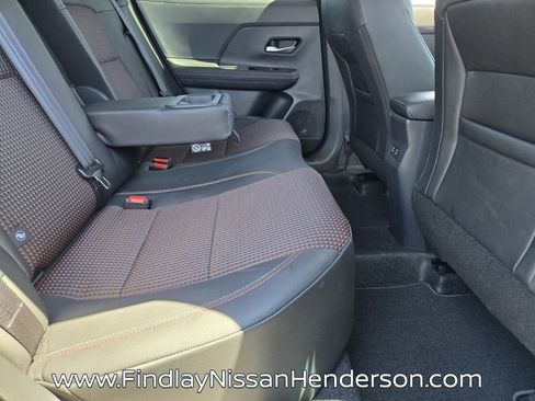 Used 2025 Nissan Kicks SR AWD/4WD image 15