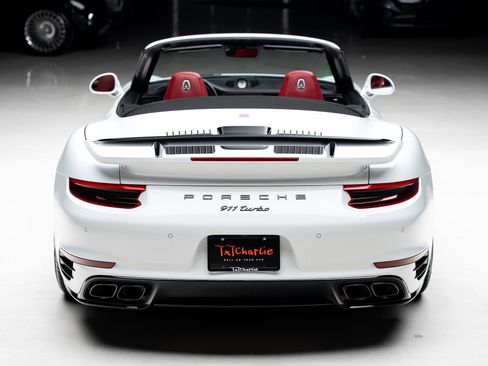 Used 2019 Porsche 911 Turbo image 27