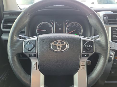 Used 2020 Toyota 4Runner Limited image 23