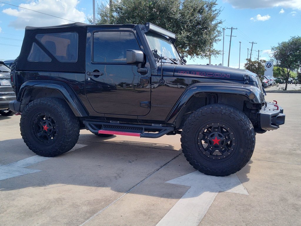 Used 2016 Jeep Wrangler Rubicon AWD/4WD image 12