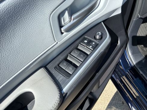 New 2026 Toyota Sienna XLE image 13