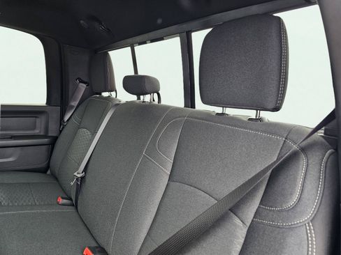 New 2026 RAM 2500 Tradesman AWD/4WD image 32