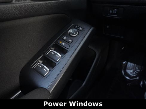 Used 2025 Honda Civic LX image 30