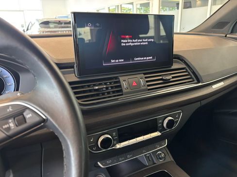 Used 2023 Audi Q5 2.0T Premium Plus AWD/4WD image 18