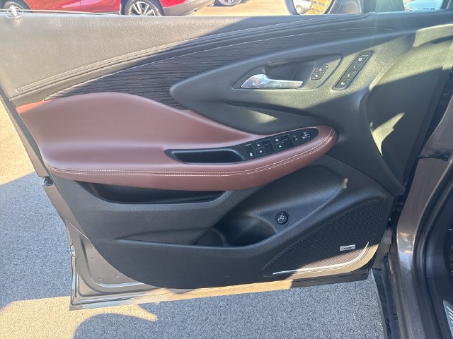 Used 2017 Buick Envision Premium AWD/4WD image 12