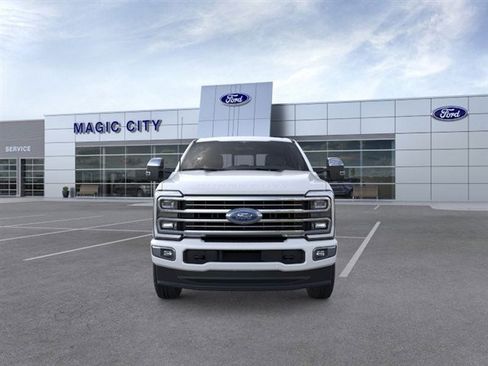 New 2025 Ford F250 Platinum w/ Platinum Plus Package image 6