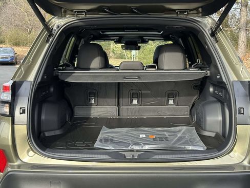 Used 2026 Subaru Forester Premium AWD/4WD image 12
