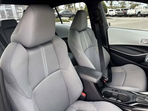 Certified 2025 Toyota Corolla SE image 16