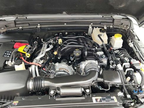 Used 2022 Jeep Gladiator Rubicon w/ LED Lighting Group image 30