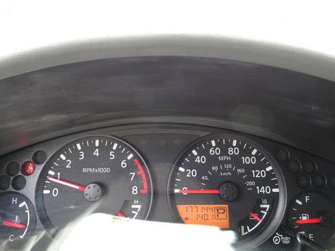 Used 2015 Nissan Frontier SV w/ SV Value Truck Package image 30