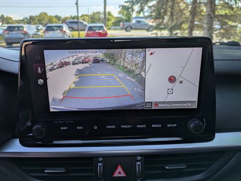 Used 2023 Kia Forte GT-Line w/ GT-Line Premium Package image 14