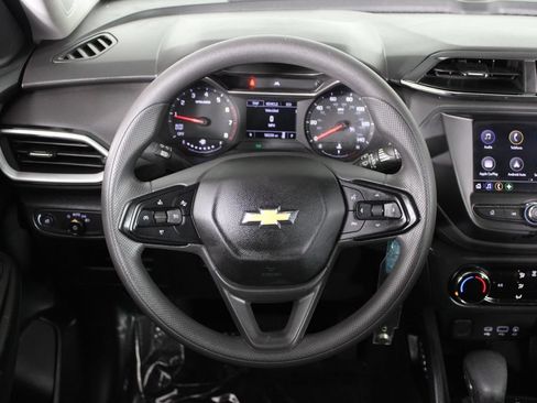 Used 2022 Chevrolet TrailBlazer LS FWD image 20