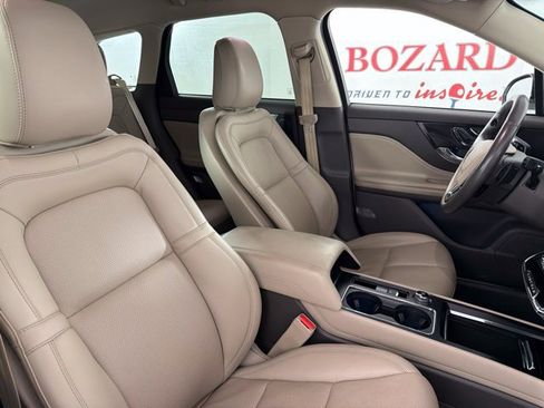 Used 2023 Lincoln Corsair Reserve FWD image 30
