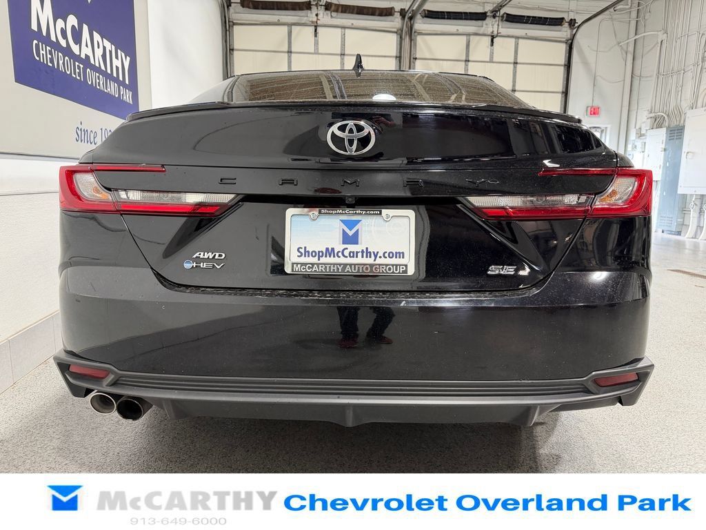 Used 2025 Toyota Camry SE w/ Multimedia Upgrade Package AWD/4WD image 6