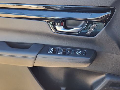 Used 2024 Honda CR-V EX-L image 25