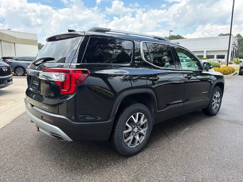 Used 2023 GMC Acadia SLT AWD/4WD image 12