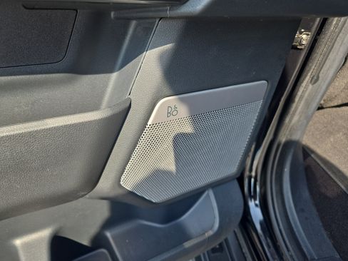 Certified 2021 Ford F150 Lariat w/ Equipment Group 502A High image 20