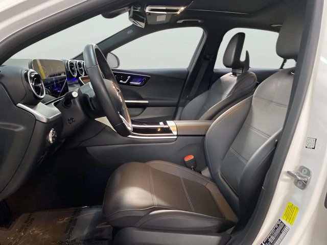 Used 2025 Mercedes-Benz C 300 Sedan image 58