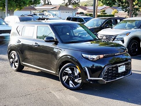 Used 2023 Kia Soul GT-Line image 3