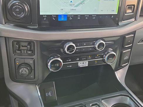 Used 2024 Ford F150 XLT w/ Mobile Office Package image 28